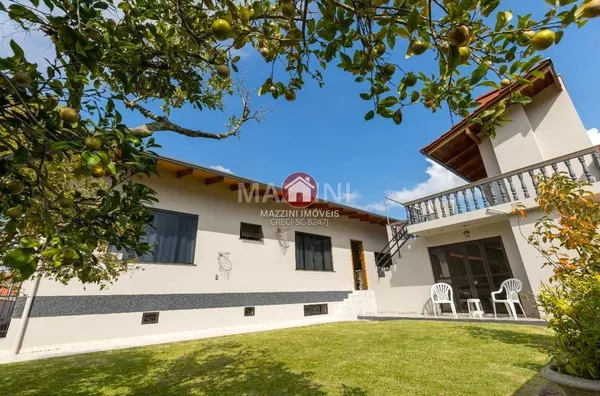 Vende-se Casa no bairro Eugênio Schneider, Rio do Sul / SC
