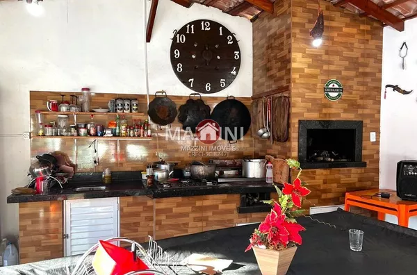 Vende-se Casa com Piscina no bairro Santana, Rio do Sul / SC
