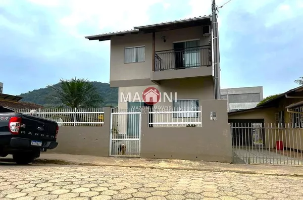 Vende-se Casa no bairro Canta Galo, Rio do Sul / SC
