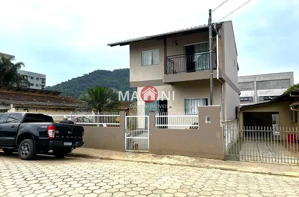 Vende-se Casa no bairro Canta Galo, Rio do Sul / SC