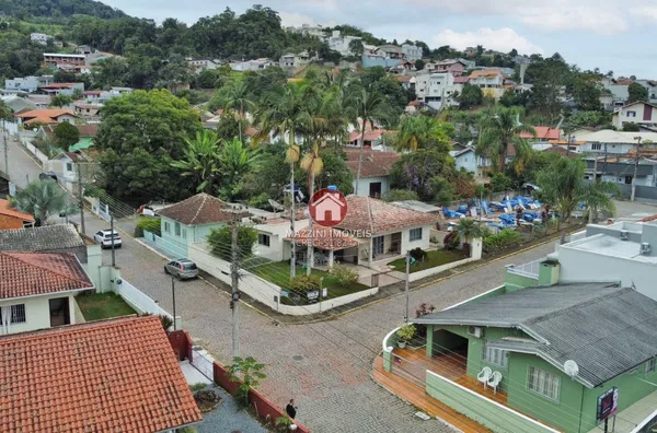 Vende-se Casa no bairro Santana, Rio do Sul/SC
