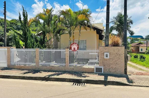 Vende-se Casa no bairro Bremer, Rio do Sul/ SC