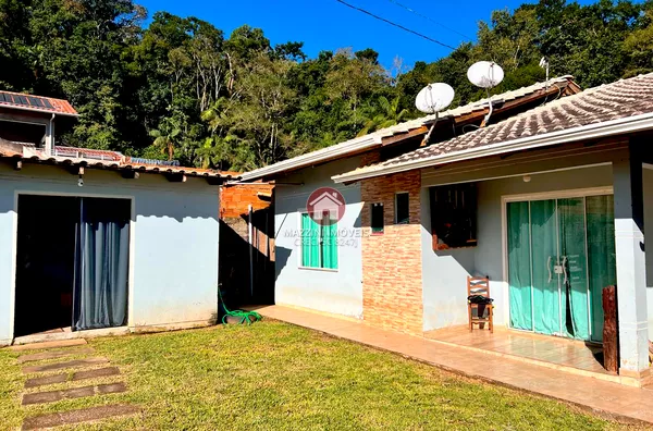 Vende-se Casa no bairro Bela Aliança, em Rio do Sul / SC