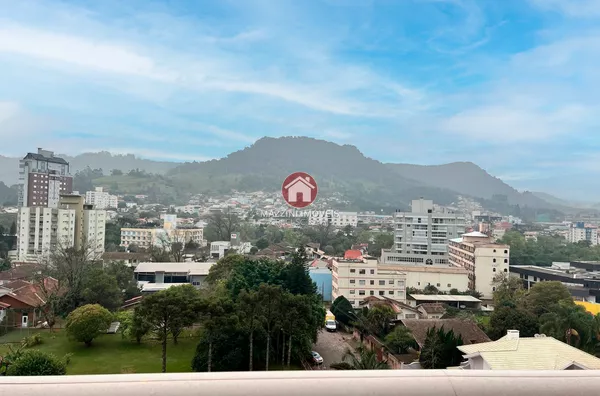 Vende-se Apartamento no Condomínio Edifício Maggiore Residencial, Rio do Sul / SC