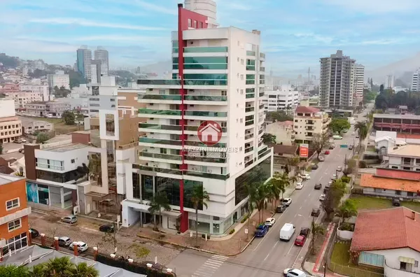 Vende-se Apartamento no Condomínio Edifício Maggiore Residencial, Rio do Sul / SC