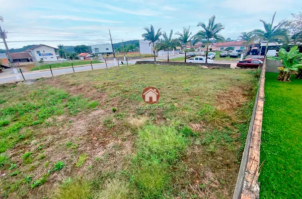 Vende-se Terreno no Centro de Rio do Oeste / SC