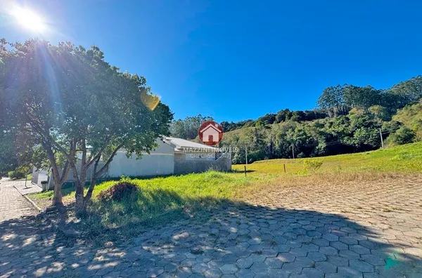 Vende-se Terreno no bairro Albertina, Rio do Sul / SC