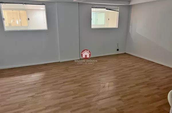 Vende-se Sala Comercial no Residencial Le Monde, Rio do Sul / SC