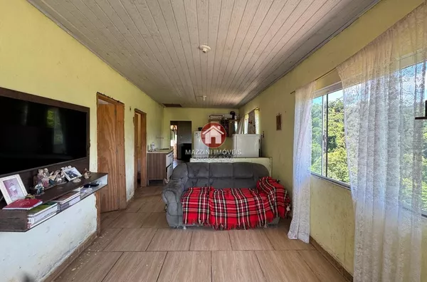 Vende-se Sítio com Casa no bairro Vargem Primeira, Taió / SC