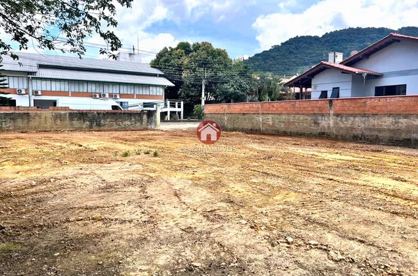 Vende-se Terreno no bairro Canta Galo, Rio do Sul-SC