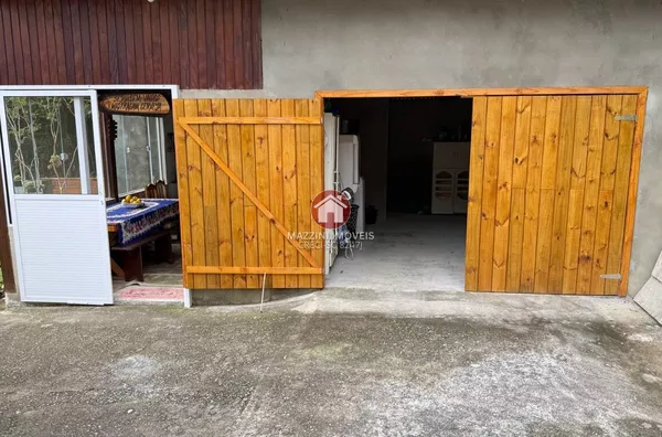 Vende-se Casa no bairro Fundo Canoas, Rio do Sul/SC