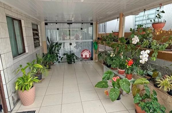 Vende-se Casa no Centro de Rio do Campo / SC
