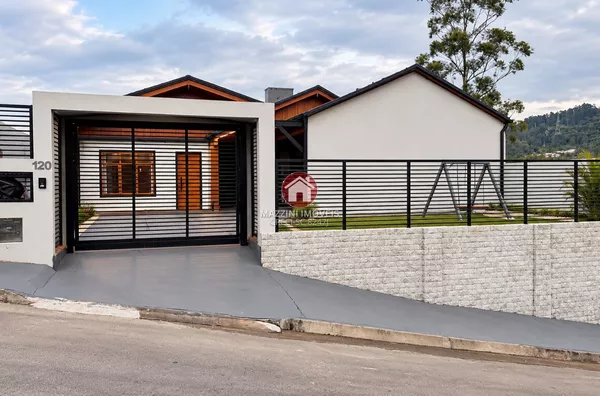 Vende-se Casa no bairro Valada São Paulo, em Rio do Sul/SC - Foto 1