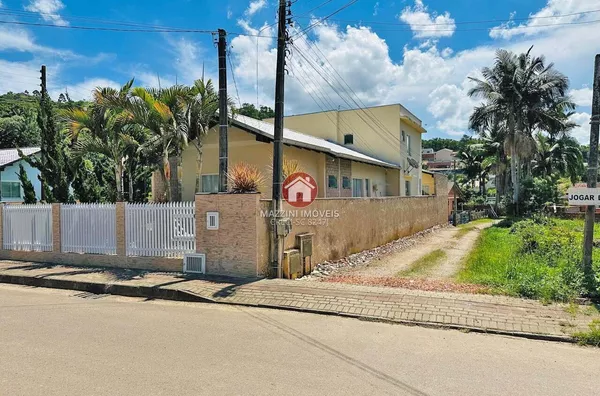 Vende-se Casa no bairro Bremer, Rio do Sul/ SC