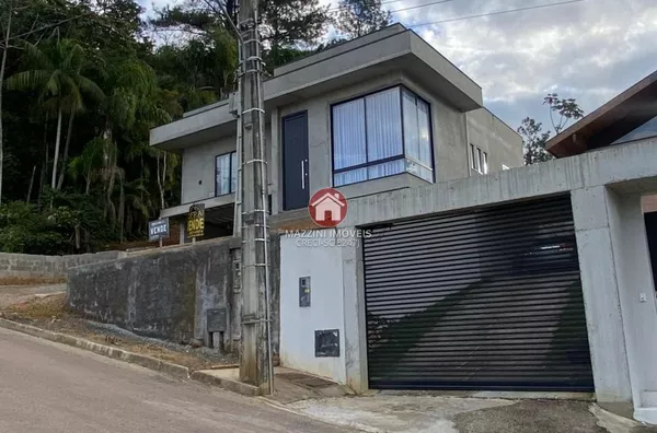 Vende-se Casa no bairro Fundo Canoas, Rio do Sul-SC