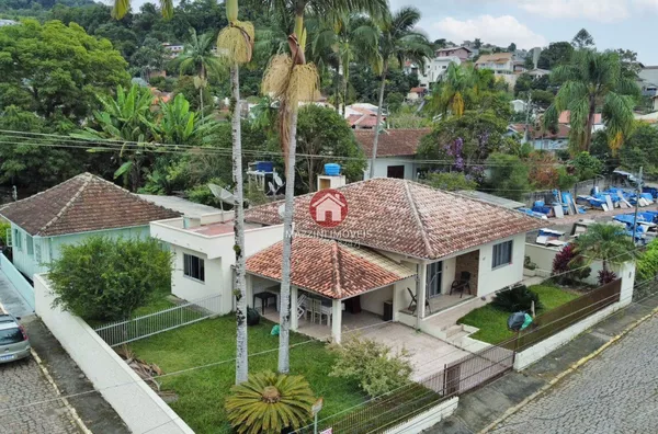 Vende-se Casa no bairro Santana, Rio do Sul/SC