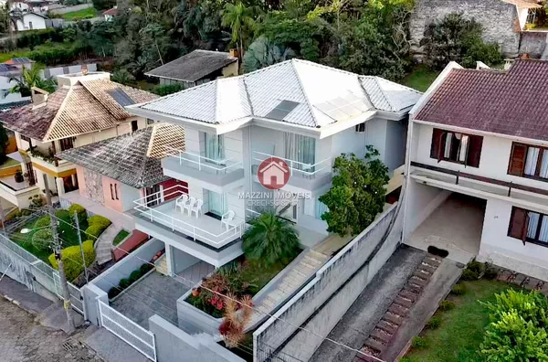 Vende-se Casa no bairro Sumaré, Rio do Sul / SC
