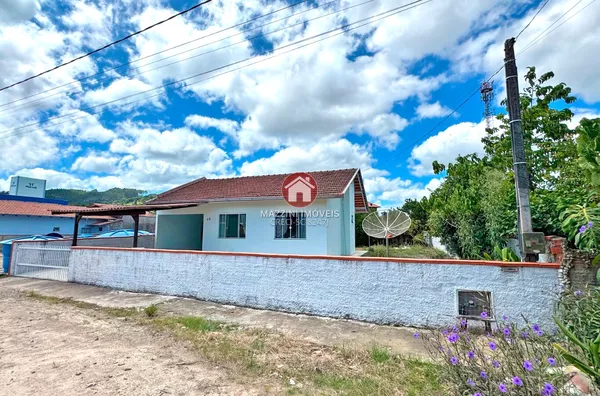 Vende-se Casa no Centro de Lontras / SC