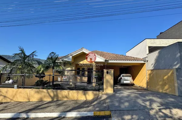 Vende-se Casa no bairro Fundo Canoas, Rio do Sul/SC