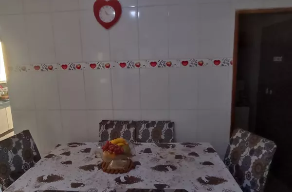 Casa Térrea em Bairro Residencial: Ideal para Famílias com 4 dormitórios à venda, 240 m² por R$ 620.000 - Jardim Peri - São Paulo/SP - Foto 3