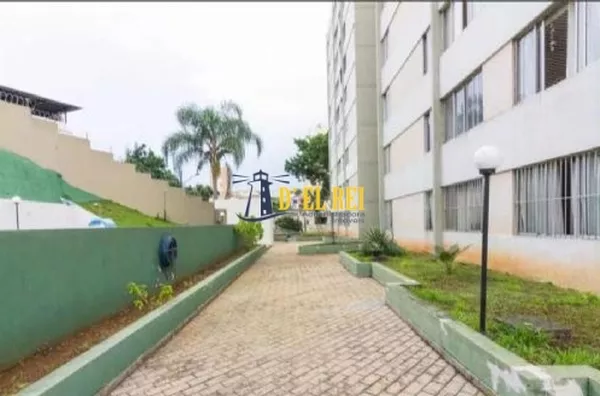 Apartamento reformado com 3 dormitórios - Foto 2