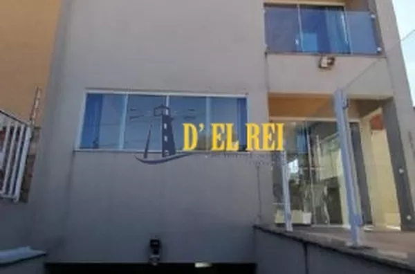 Casa assobradada Vila Pedra Branca