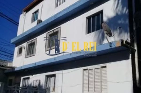 Vila com 3 sobrados com piscina - Foto 1