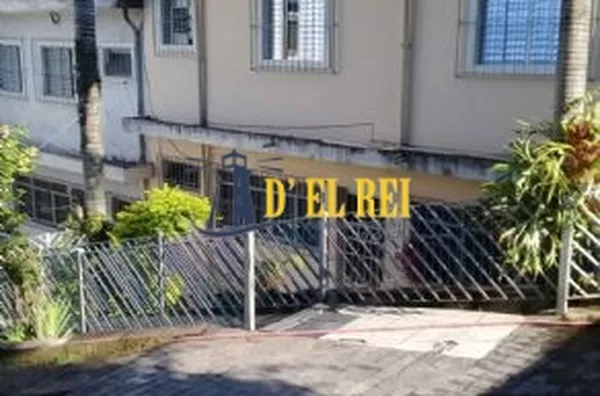 Vila com 3 sobrados com piscina - Foto 4