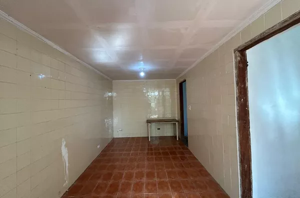 Casa térrea para aluguel, 2 quarto(s),  Agua Fria, São Paulo