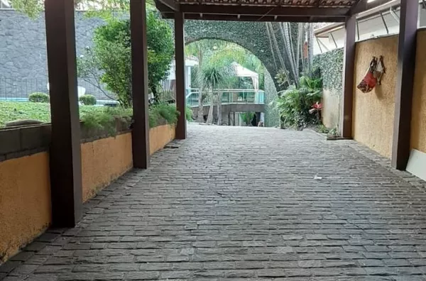 Casa com Piscina e Área de Lazer para Diversão em Família com 3 dormitórios à venda, 500 m² por R$ 2.800.000 - Tremembé - São Paulo/SP - Foto 3