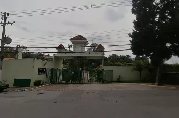 Residencial Flores de Laet
