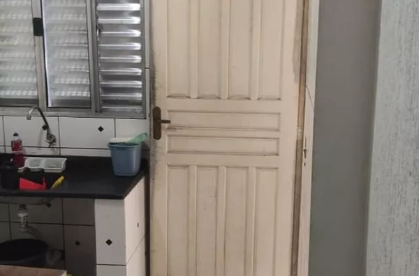 Oportunidade Única: Sobrado com 2 dormitórios à venda, 197 m² por R$ 160.000 - Jardim Corisco - São Paulo/SP - Foto 3