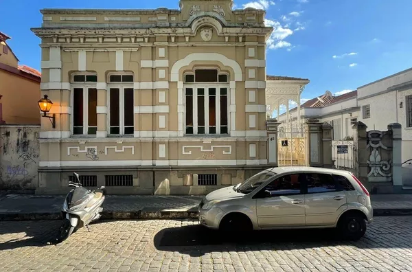 Casa para venda, 6 quarto(s),  Centro, Sao Joao Del Rei