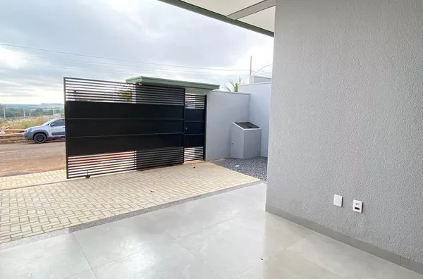 Casa com 3 dormitórios para alugar, 80 m² por R$ 2.600,00/mês - Europark - Sorriso/MT