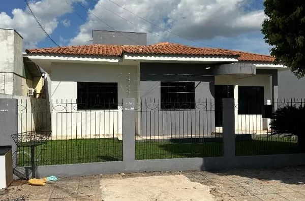 Casa com 3 dormitórios à venda, 140 m² por R$ 850.000,00 - Jardim Aurora - Sorriso/MT - Foto 2