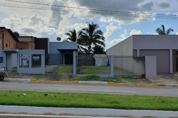 Casa com 3 dormitórios à venda, 100 m² por R$ 450.000,00 - Santa Clara - Sorriso/MT - Foto 1