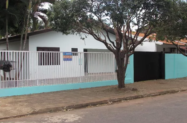 Casa com 3 dormitórios à venda, 250 m² por R$ 900.000,00 - Centro - Sorriso/MT - Foto 2