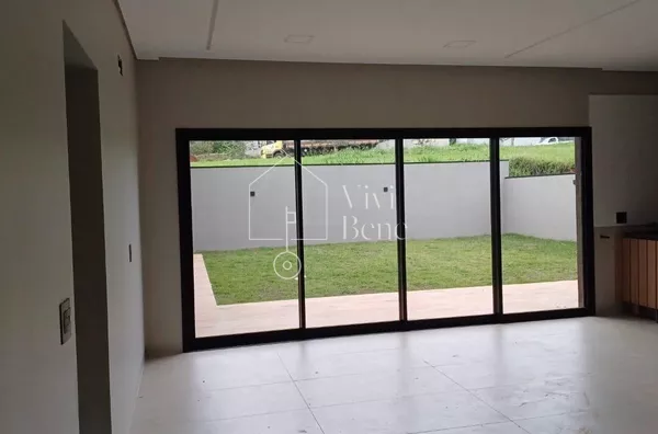 Casa à venda, 04 quartos, Cond. Residencial Villa Conscientia Asa Sul, Cognópolis, Foz do Iguaçu