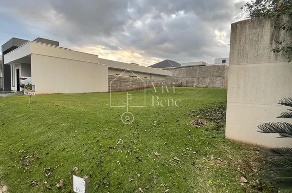 Lote à venda, 300m2, Cond.Villa Conscientia Asa Norte, Cognópolis, Foz do Iguaçu-PR
