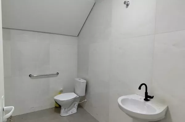 SALA COMERCIAL PARA LOCAÇÃO NO CENTRO