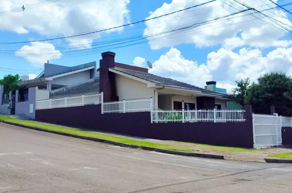 CASA PARA VENDA NO PARQUE DO SOM 