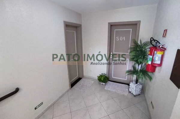 APARTAMENTO À VENDA NO EDIFÍCIO VILA NAPOLI