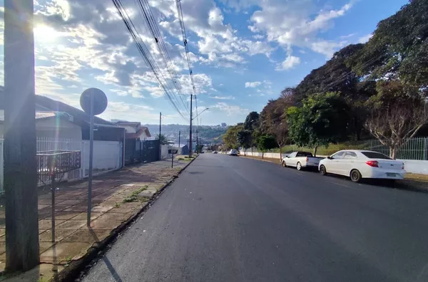 CASA PARA VENDA PRÓXIMA AO CENTRO