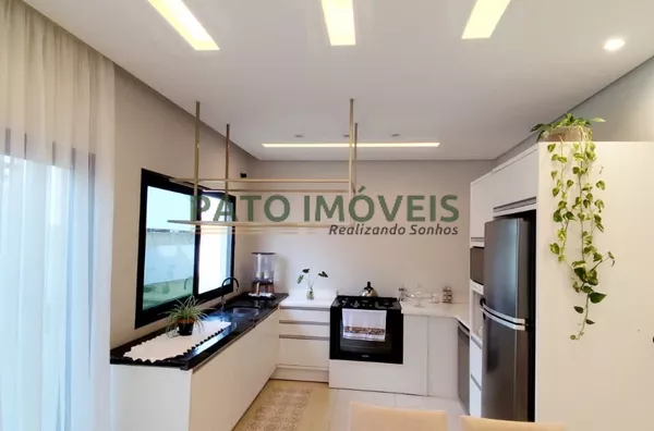 CASA PARA VENDA NO BAIRRO MENINO DEUS 
