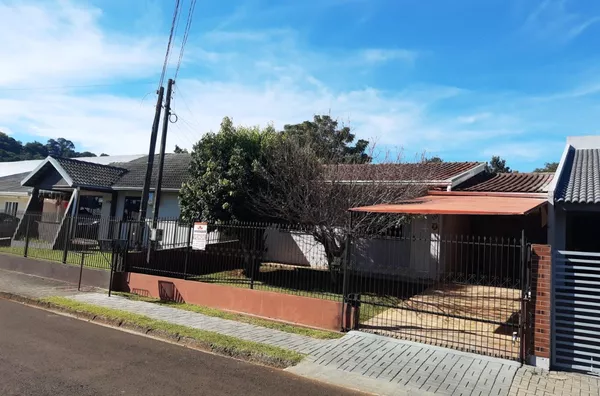 CASA PARA VENDA NO BAIRRO INDUSTRIAL 