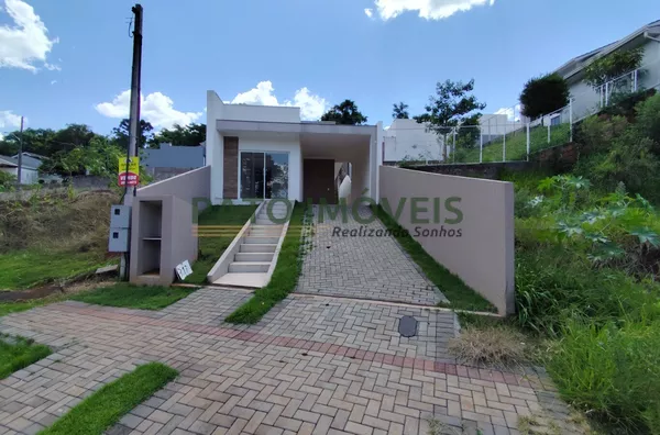 CASA Á VENDA NO BAIRRO FRARON