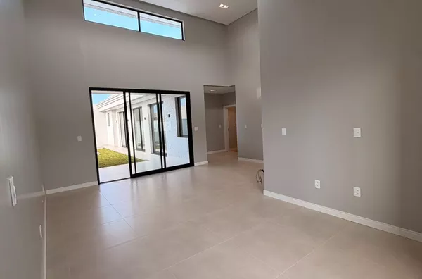 CASA PARA VENDA NO BAIRRO PARQUE DO SOM