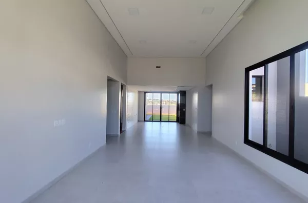 CASA DE ALTO PADRÃO PARA VENDA NO BAIRRO MENINO DEUS