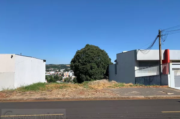 TERRENO BAIRRO JARDIM DAS AMÉRICAS