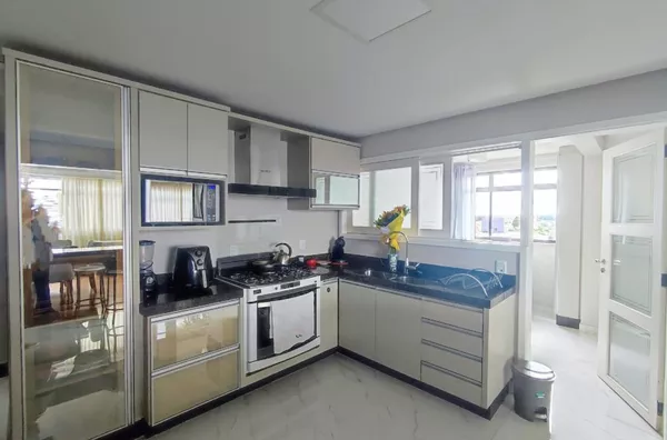 APARTAMENTO À VENDA NO EDIFÍCIO CENTRAL PARK